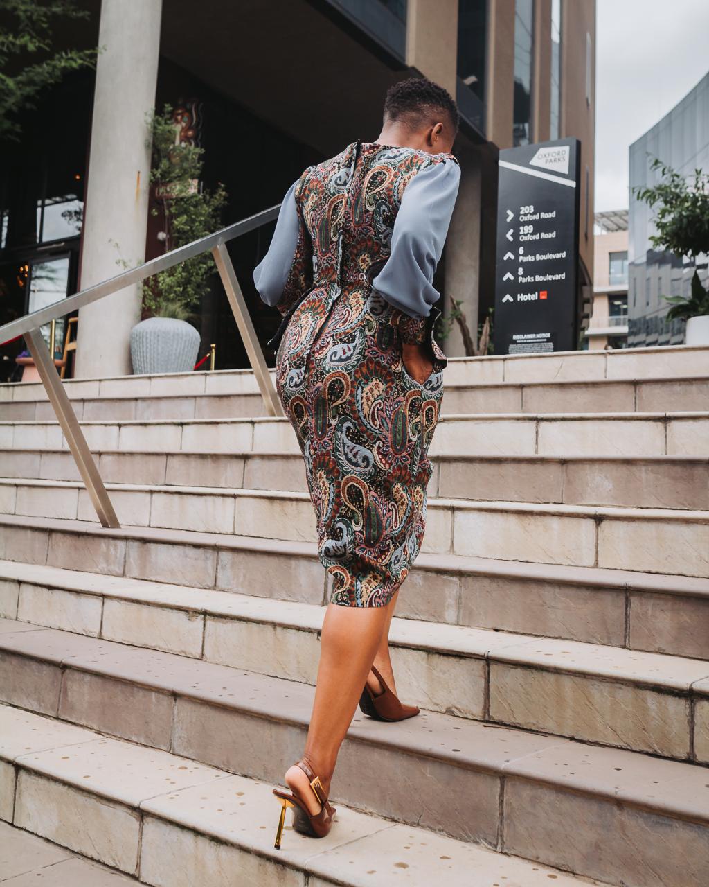 Heritage Paisley Suit - Image 6