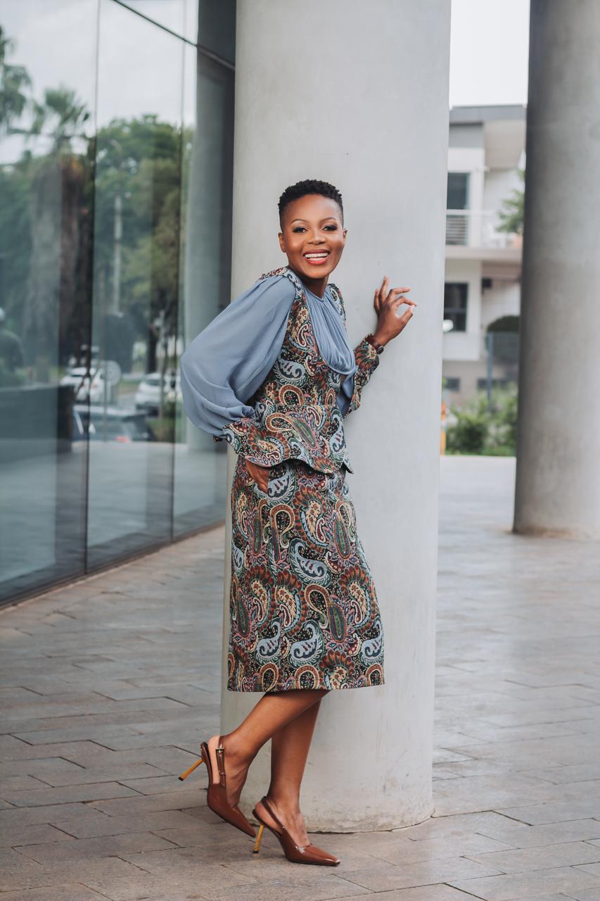 Heritage Paisley Suit - Image 5