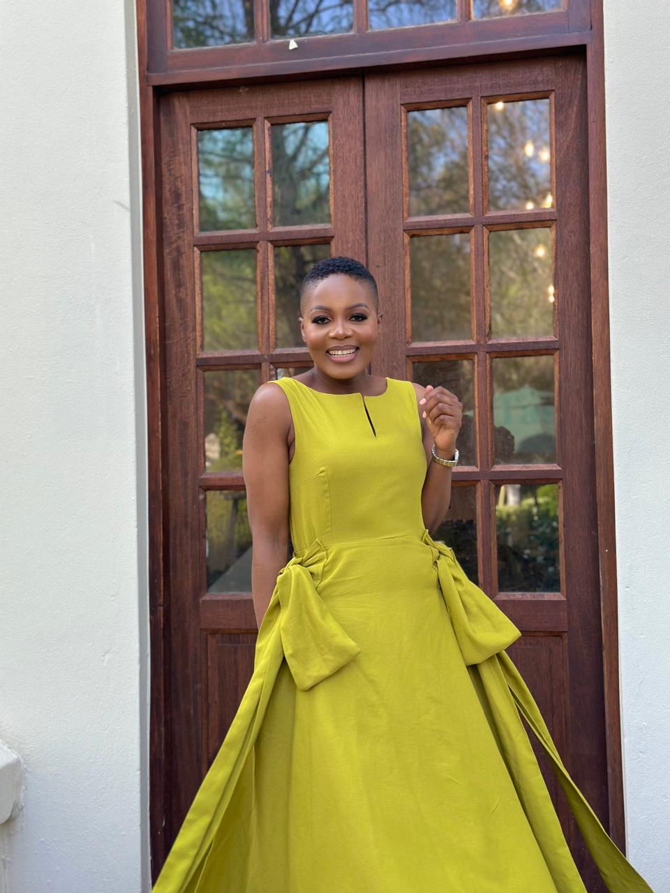 Olive Yellow Linen Dress - Image 4