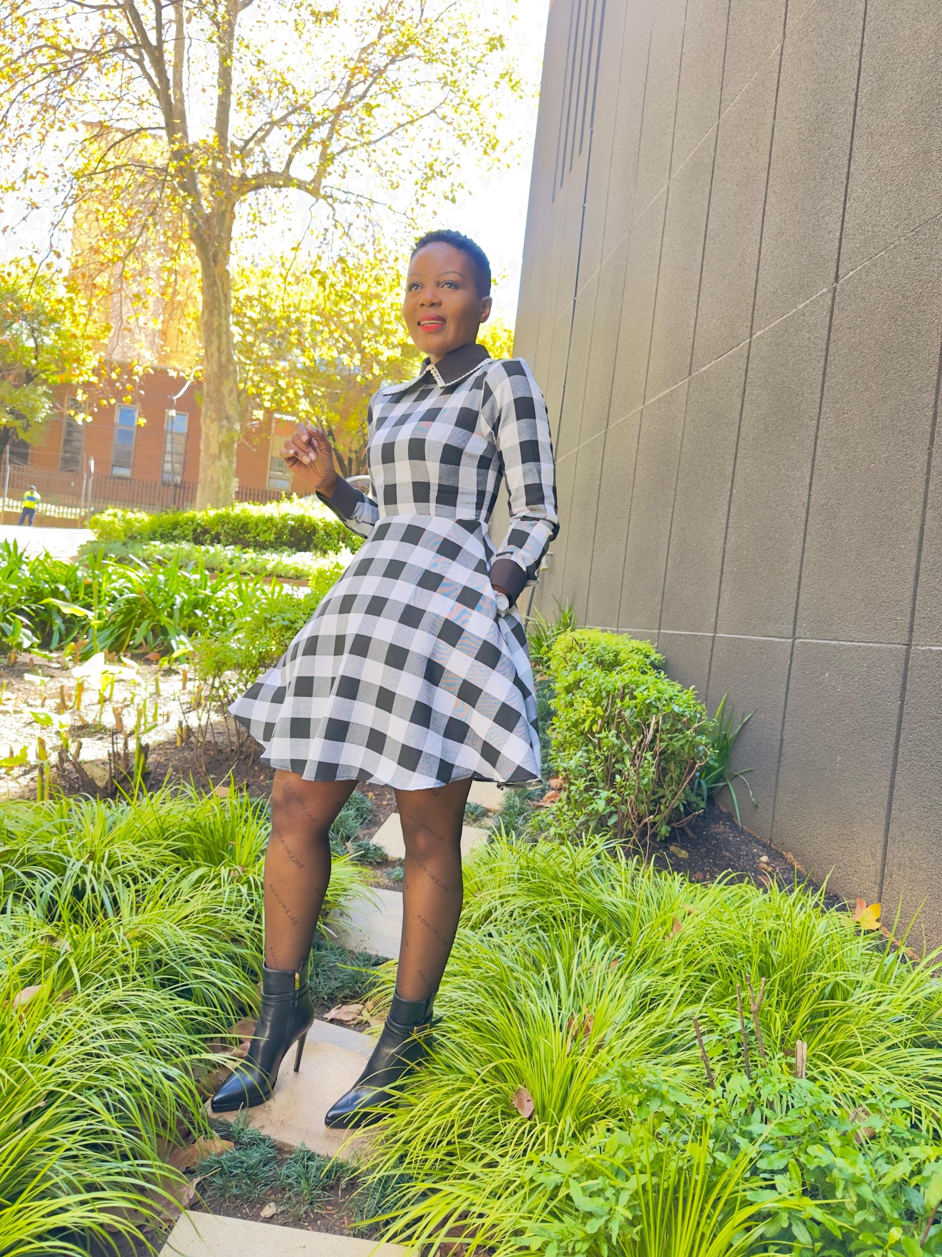 Black & White Shirt Flare Dress - Image 4