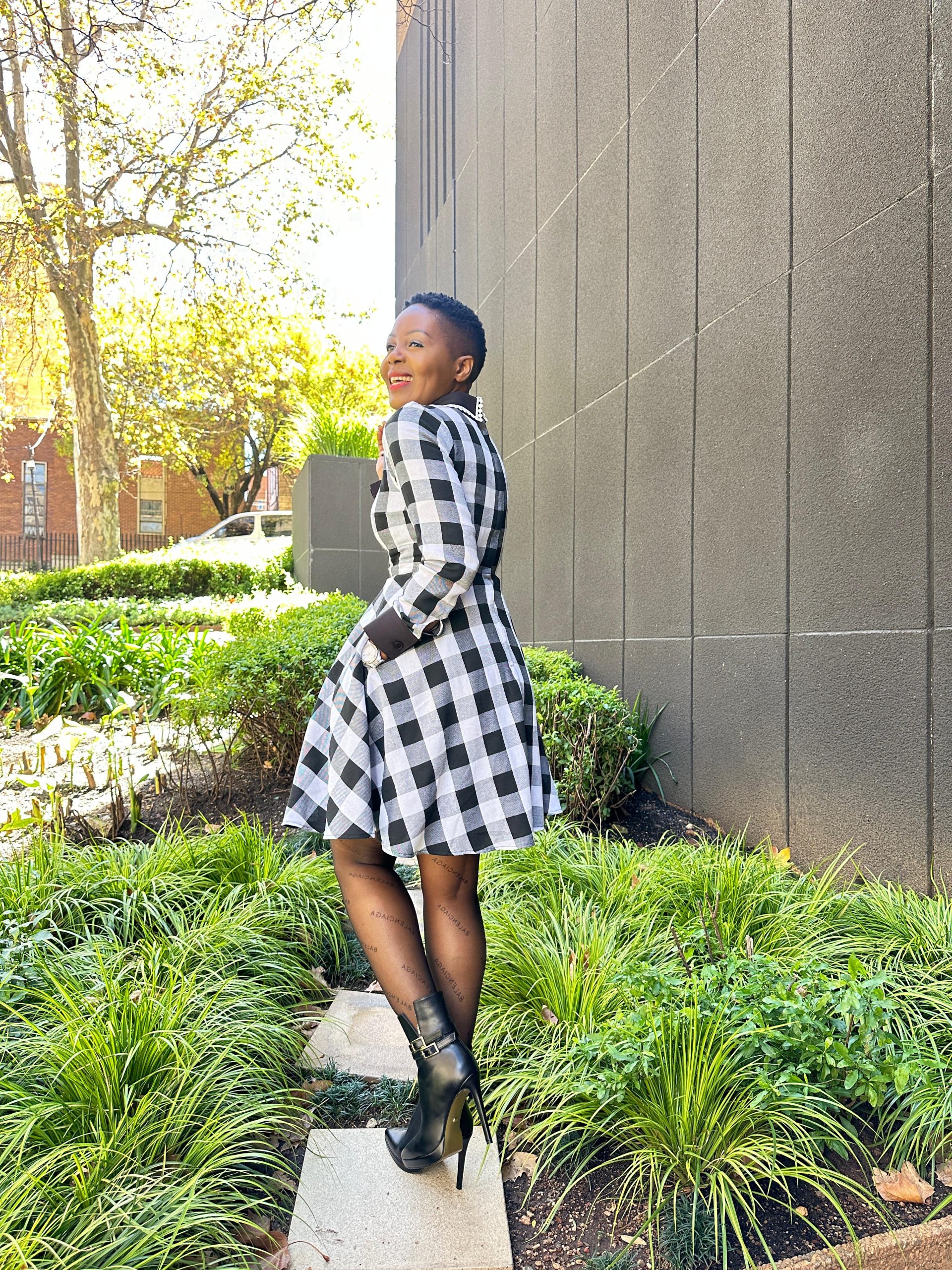 Black & White Shirt Flare Dress - Image 3