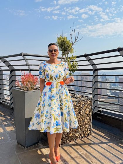 Linen Floral Reverse Collar Dress